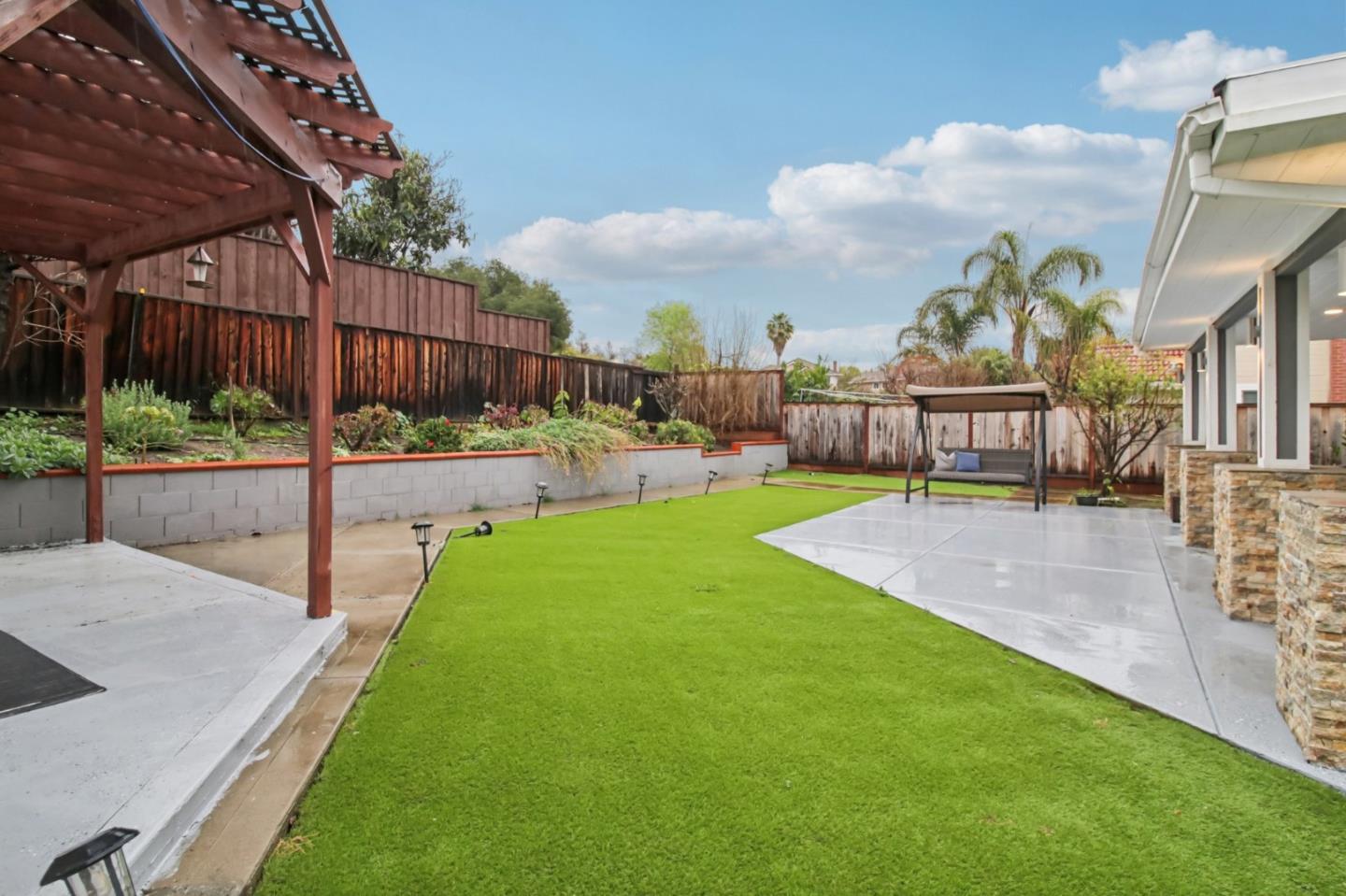 4142 Littleworth Way