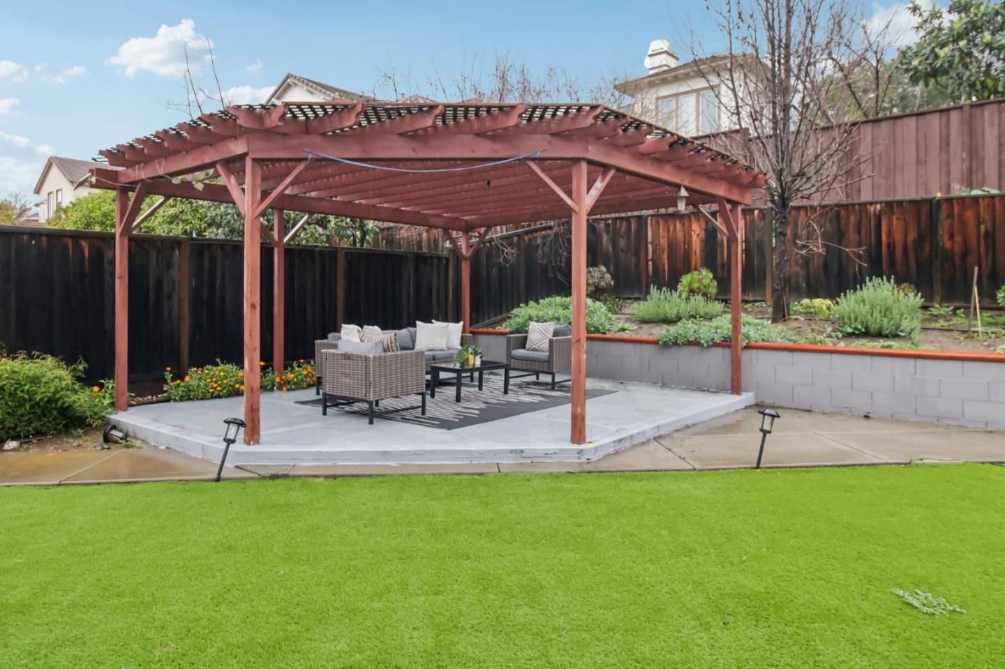 4142 Littleworth Way