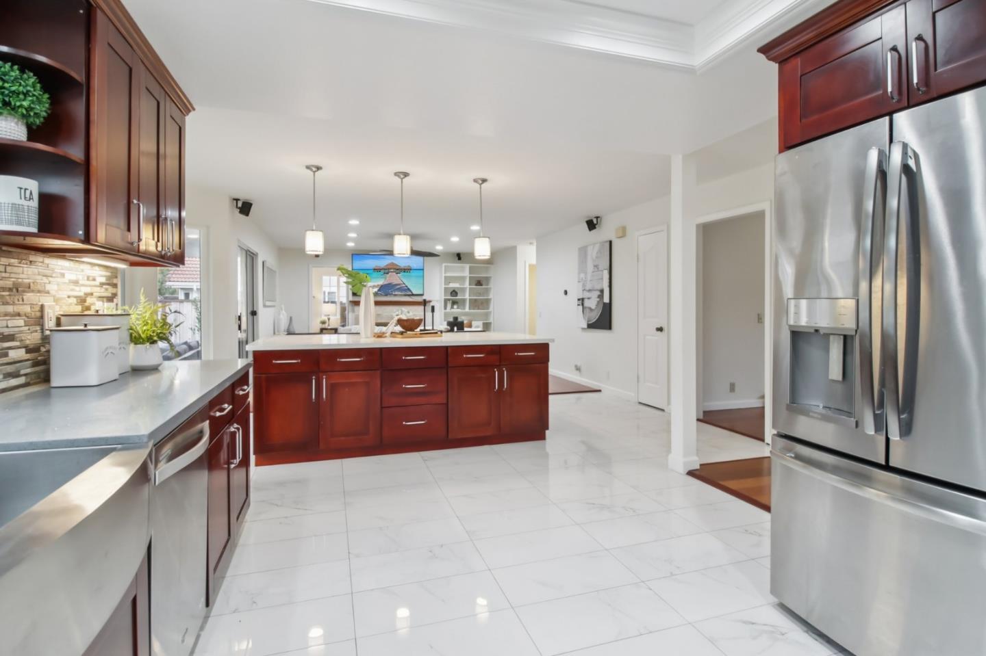 4142 Littleworth Way