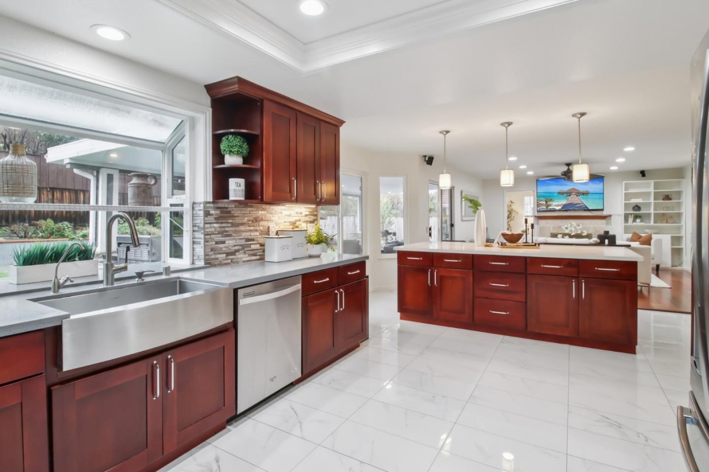 4142 Littleworth Way