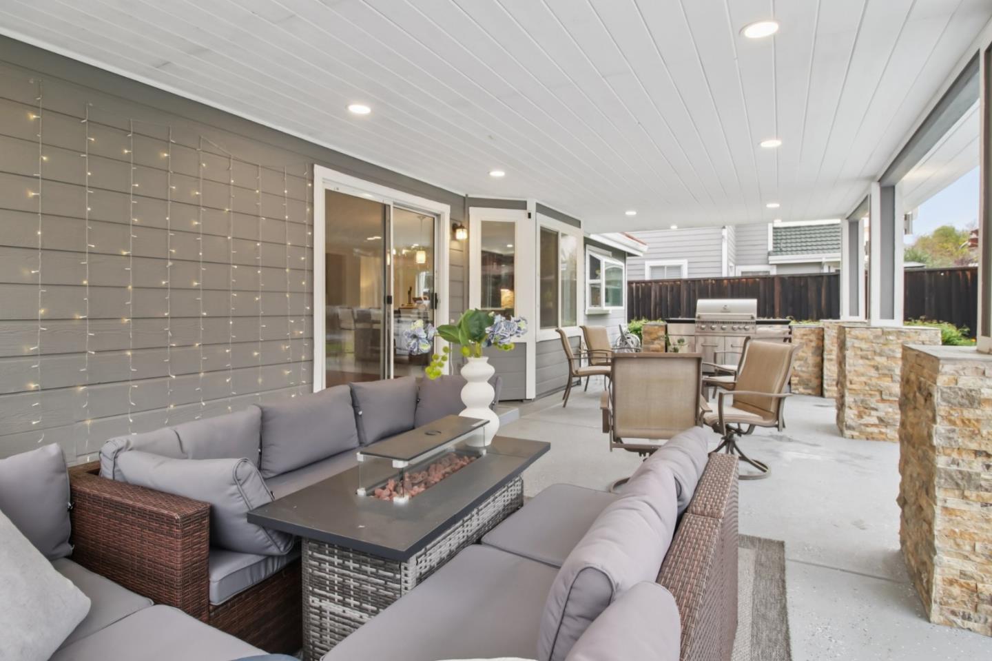 4142 Littleworth Way