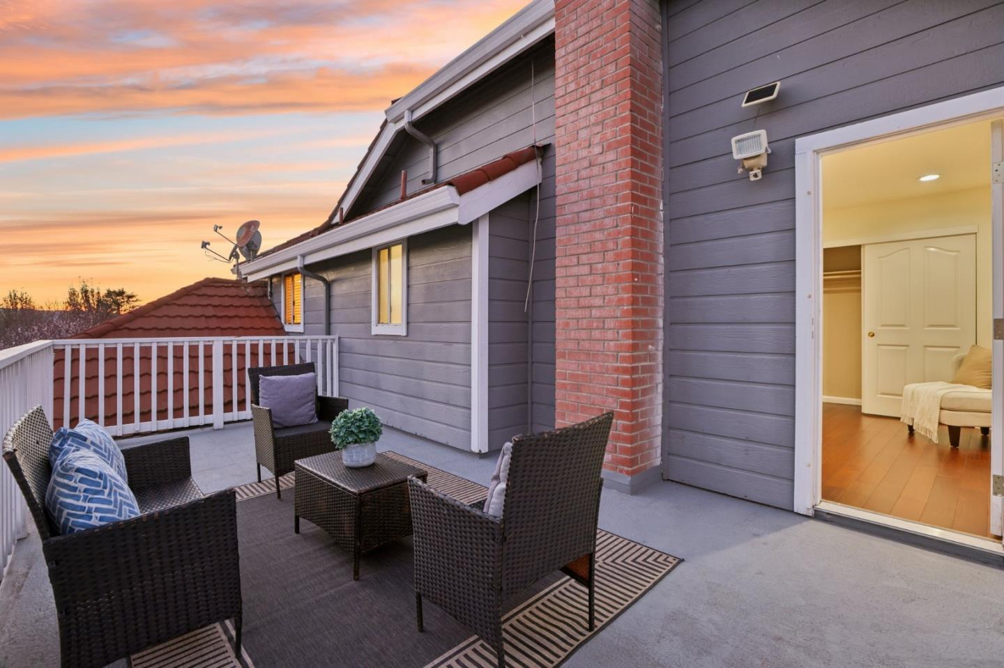 4142 Littleworth Way