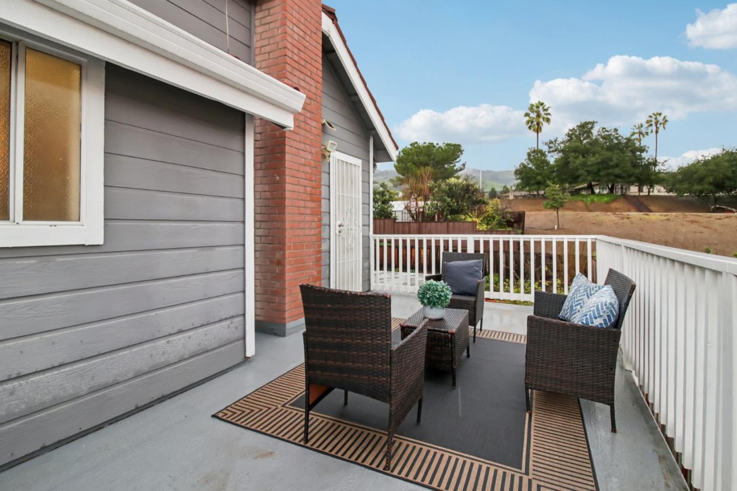 4142 Littleworth Way