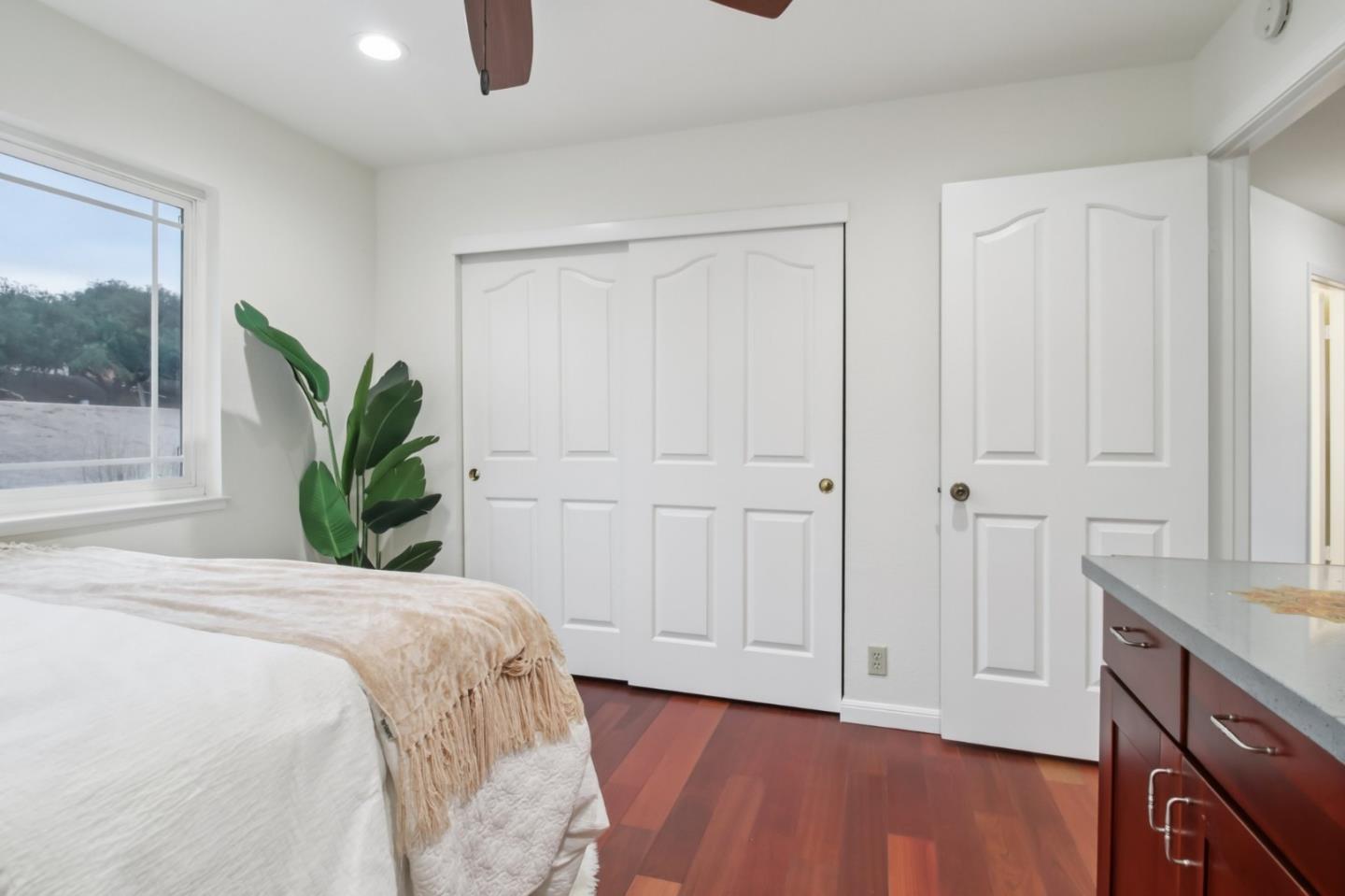 4142 Littleworth Way