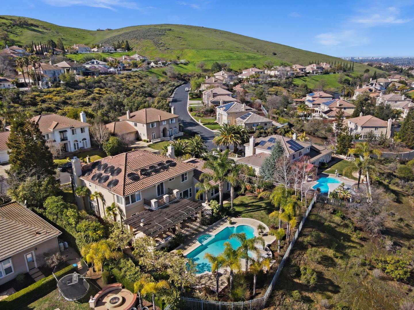 5106 Eastbourne Drive