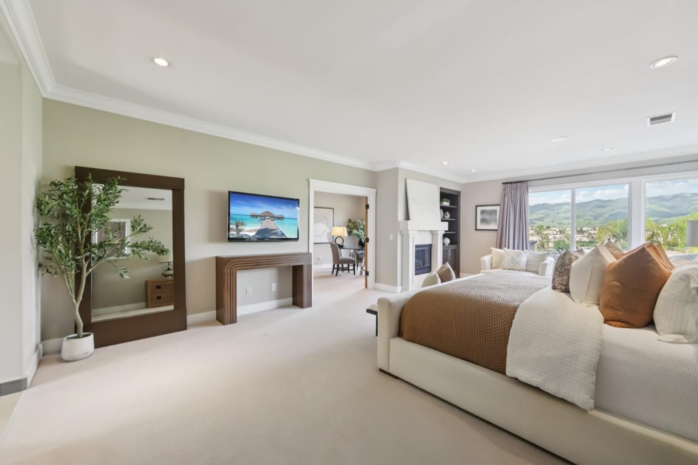 5106 Eastbourne Drive