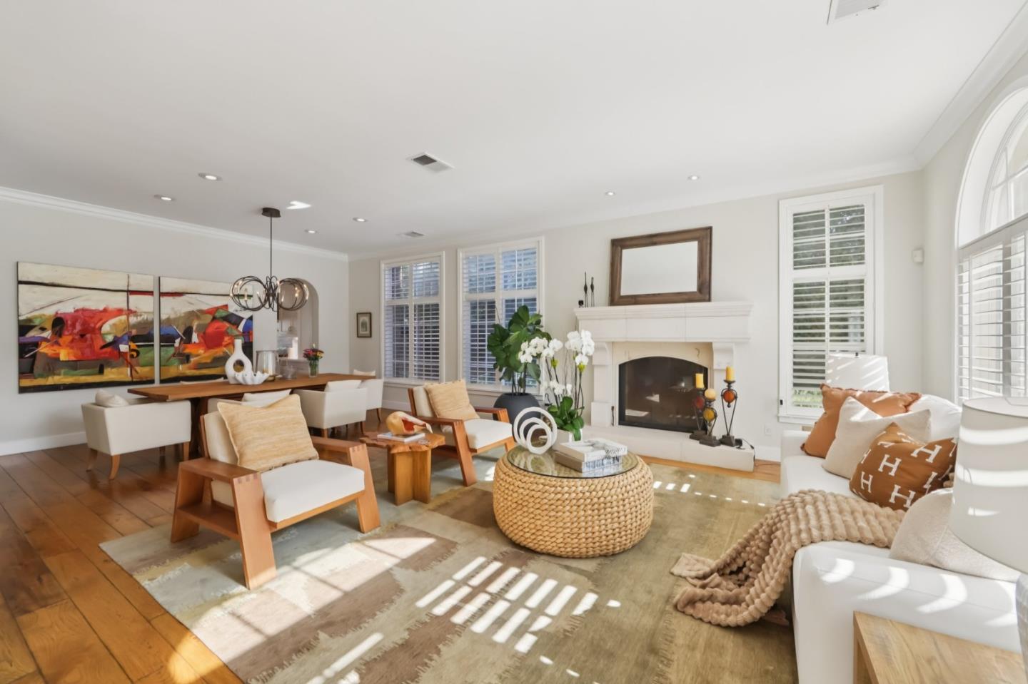 5106 Eastbourne Drive