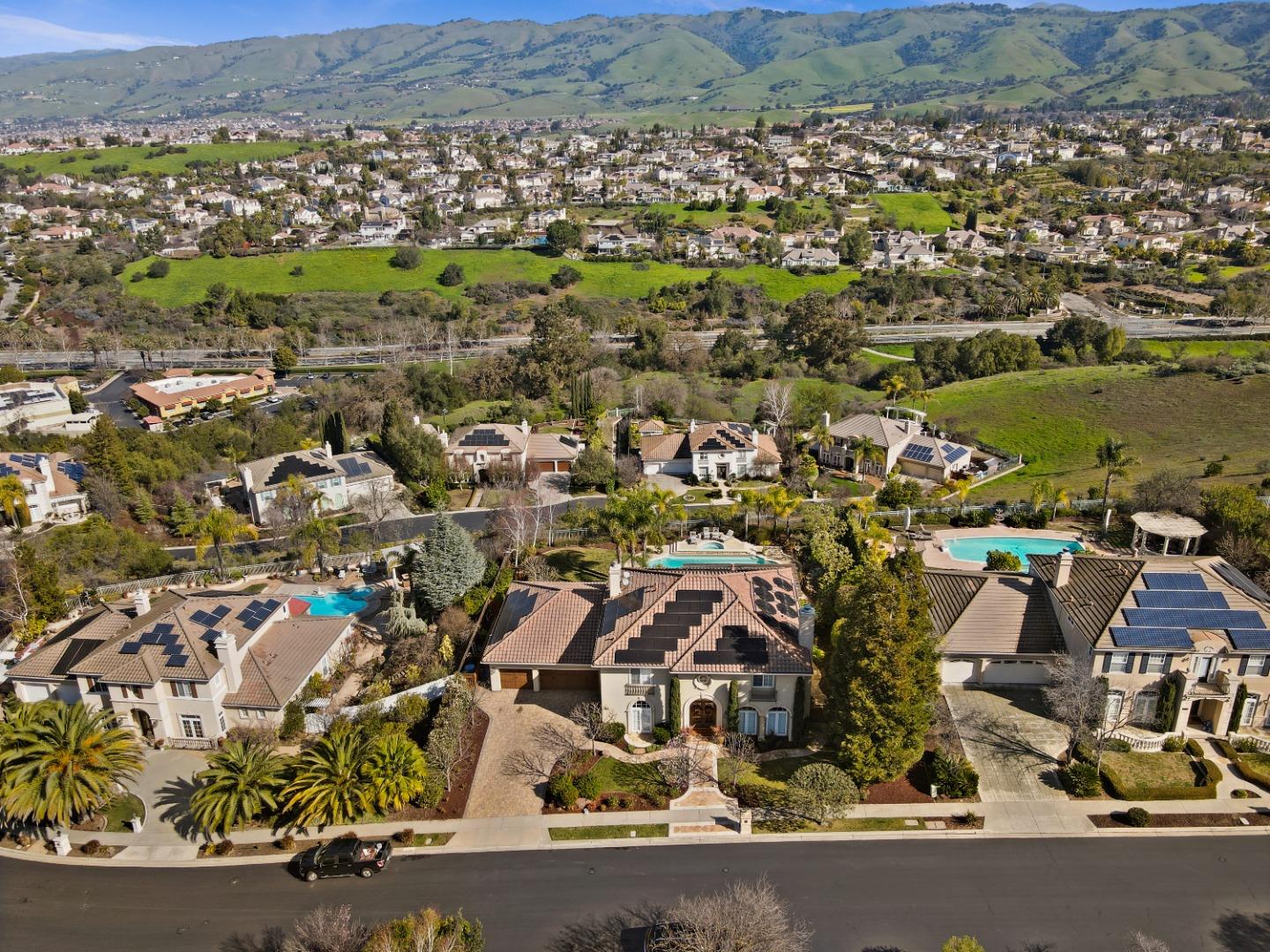 5106 Eastbourne Drive