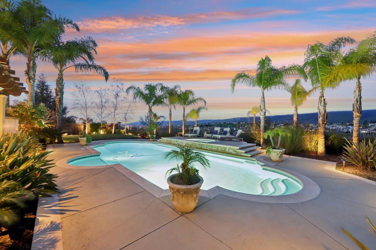 5106 Eastbourne Drive