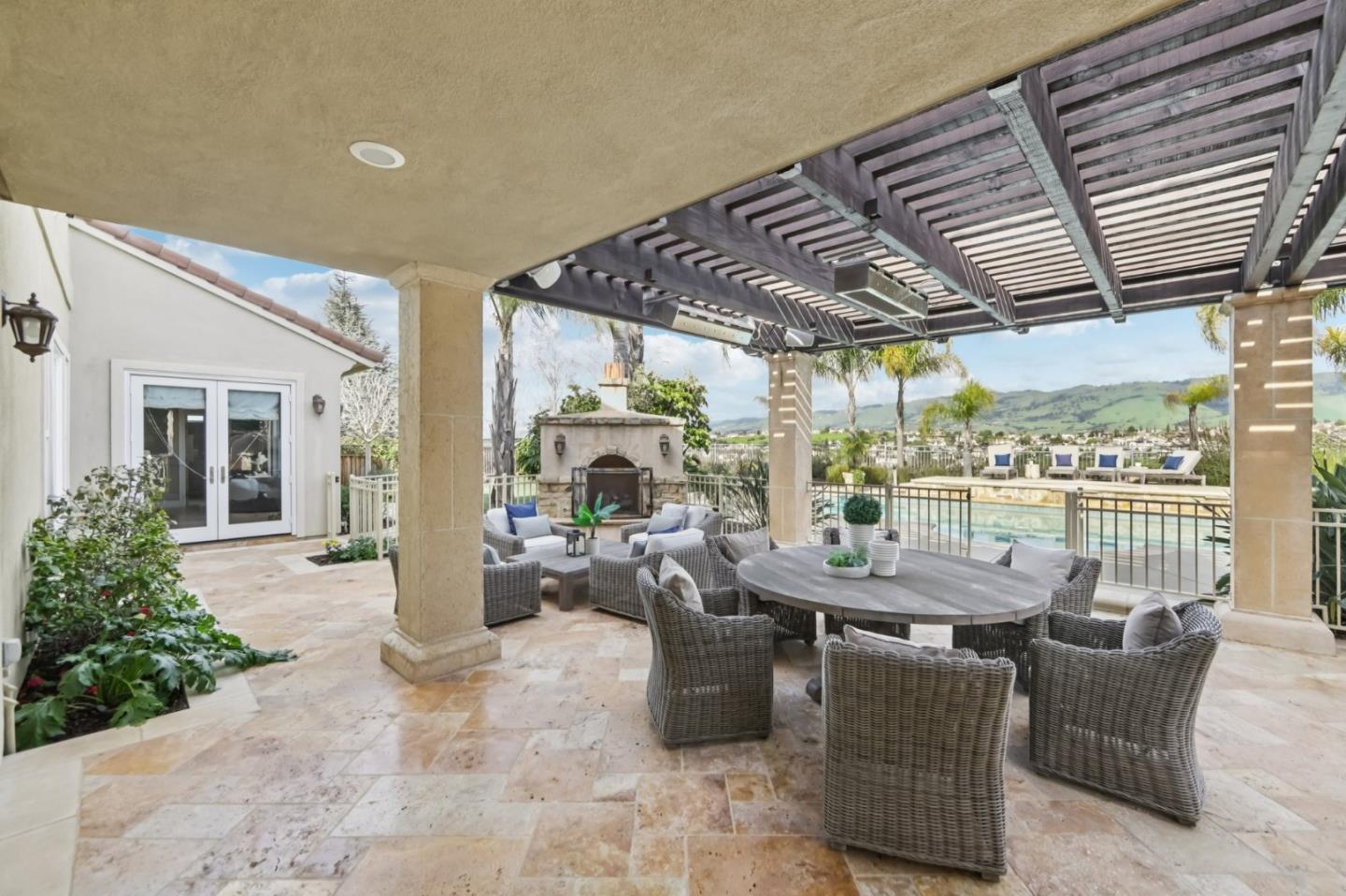 5106 Eastbourne Drive