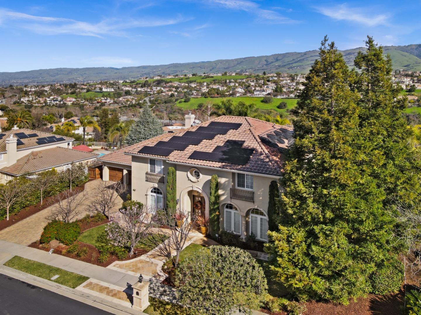 5106 Eastbourne Drive