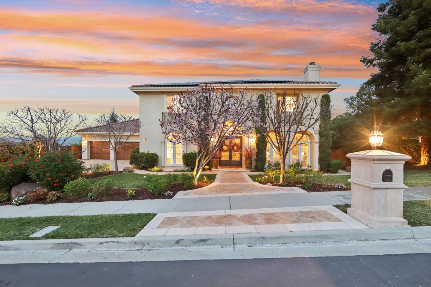 5106 Eastbourne Drive