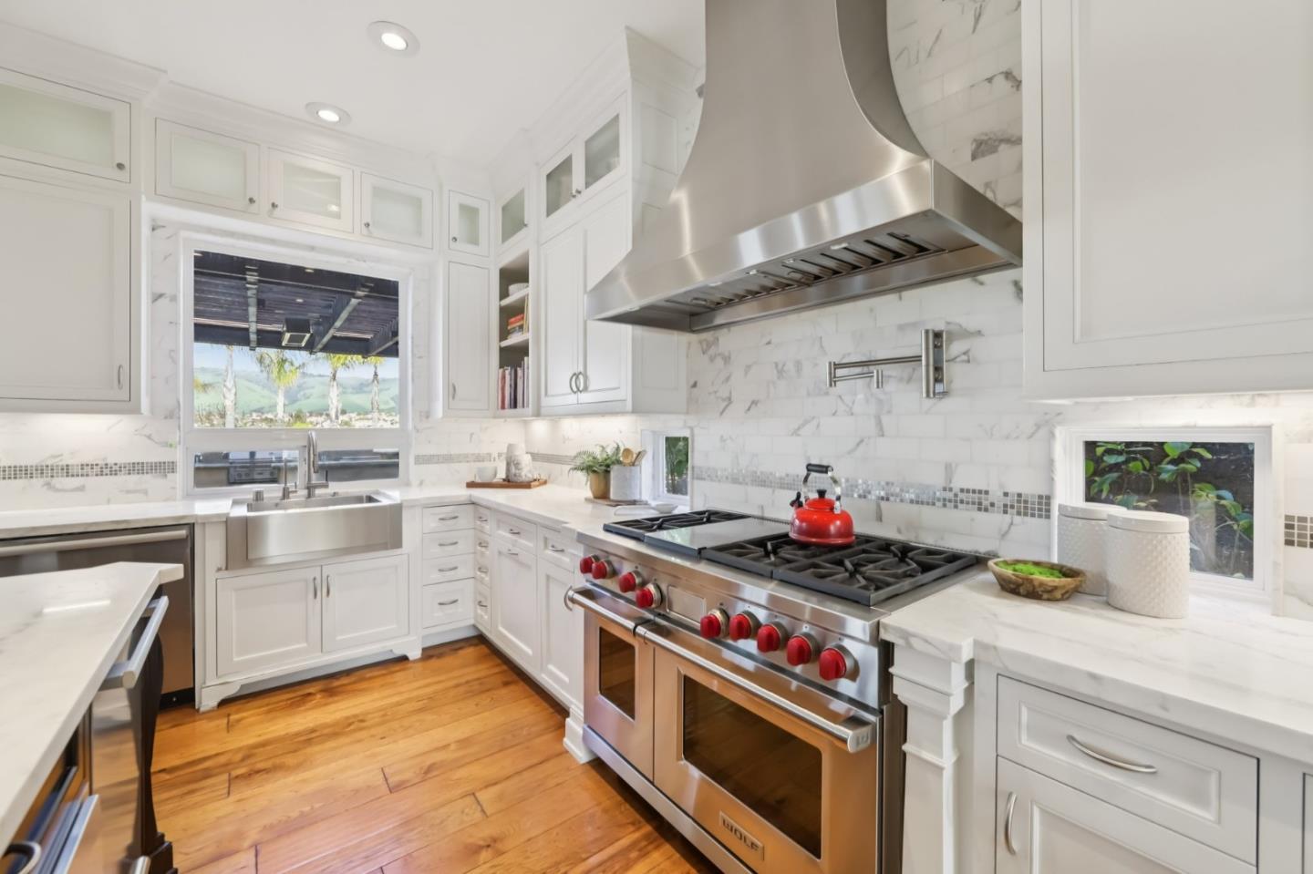 5106 Eastbourne Drive