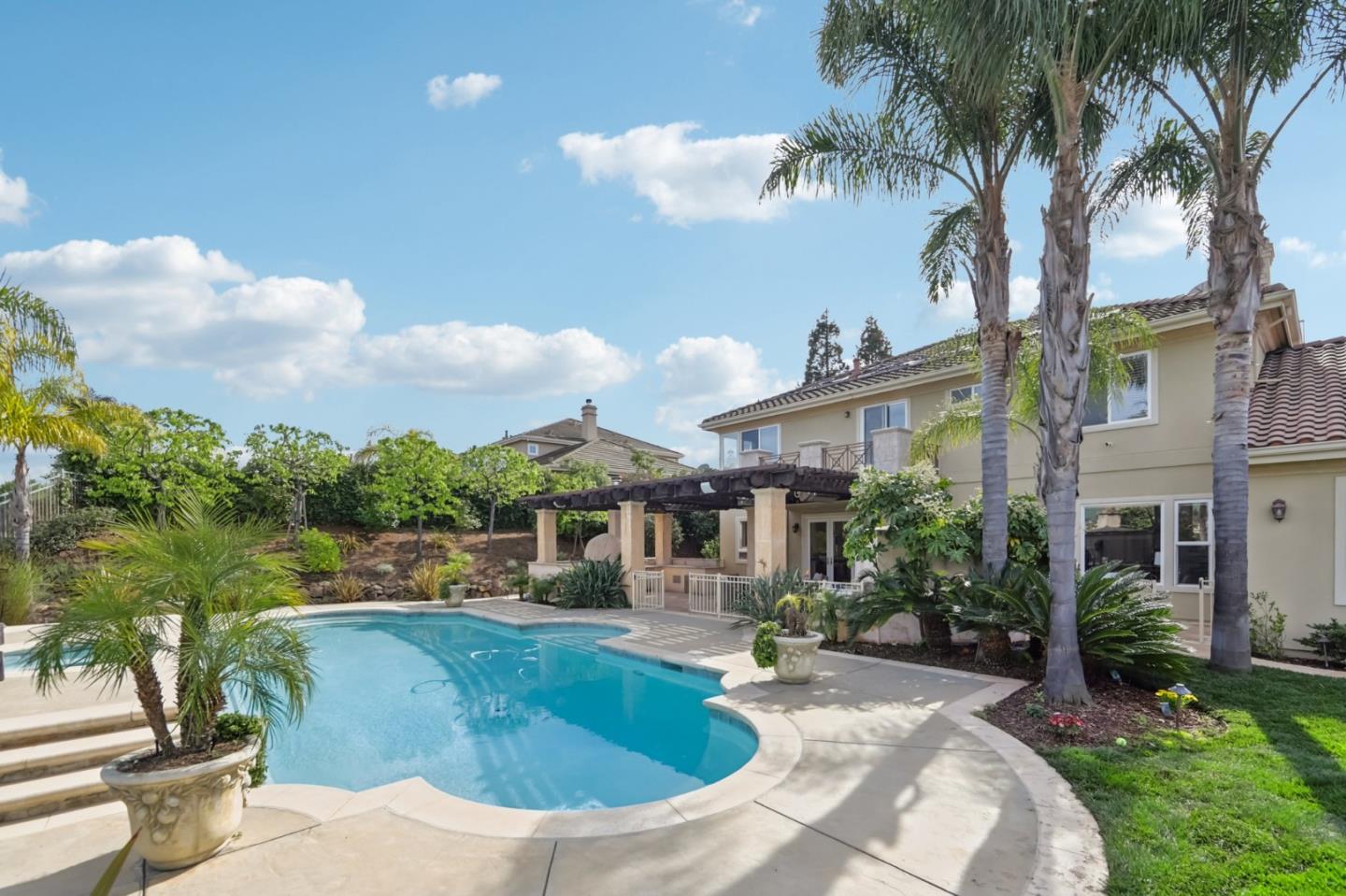 5106 Eastbourne Drive