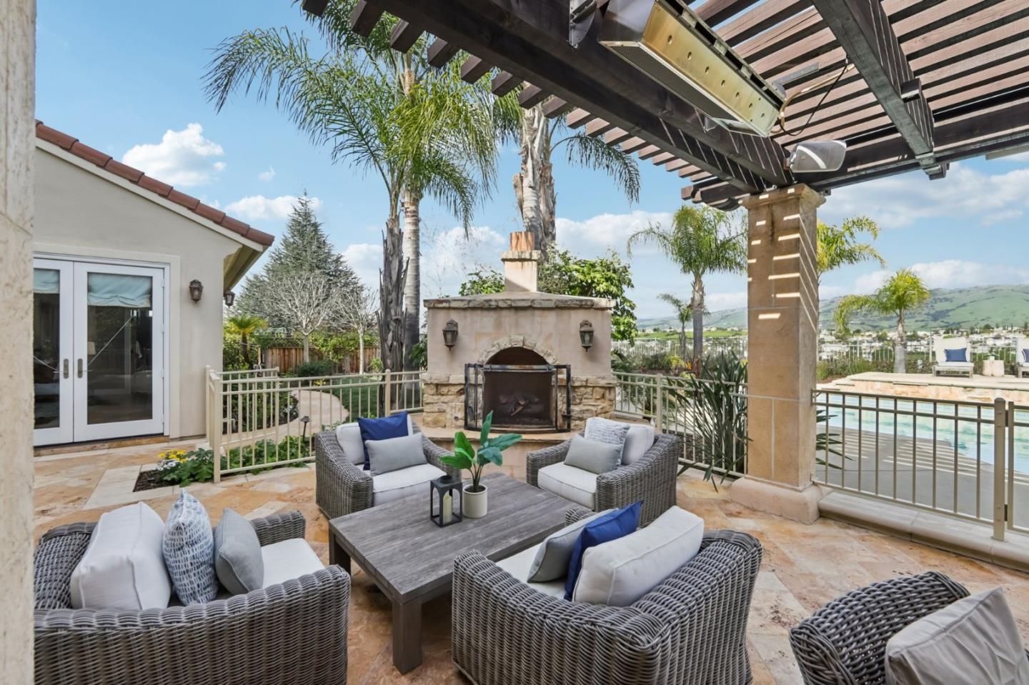 5106 Eastbourne Drive