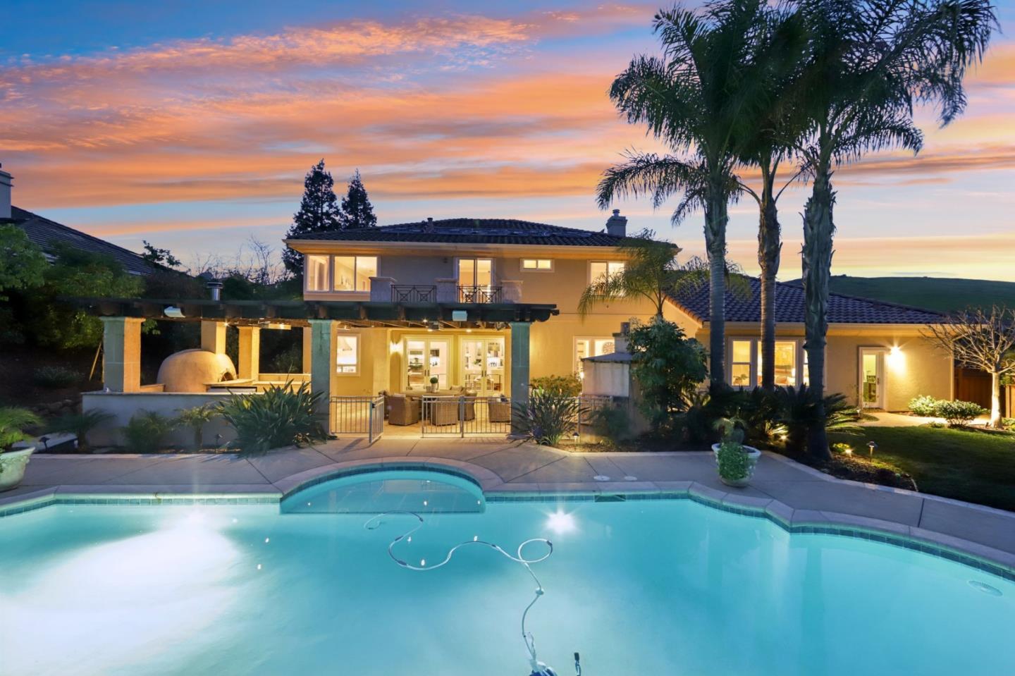 5106 Eastbourne Drive