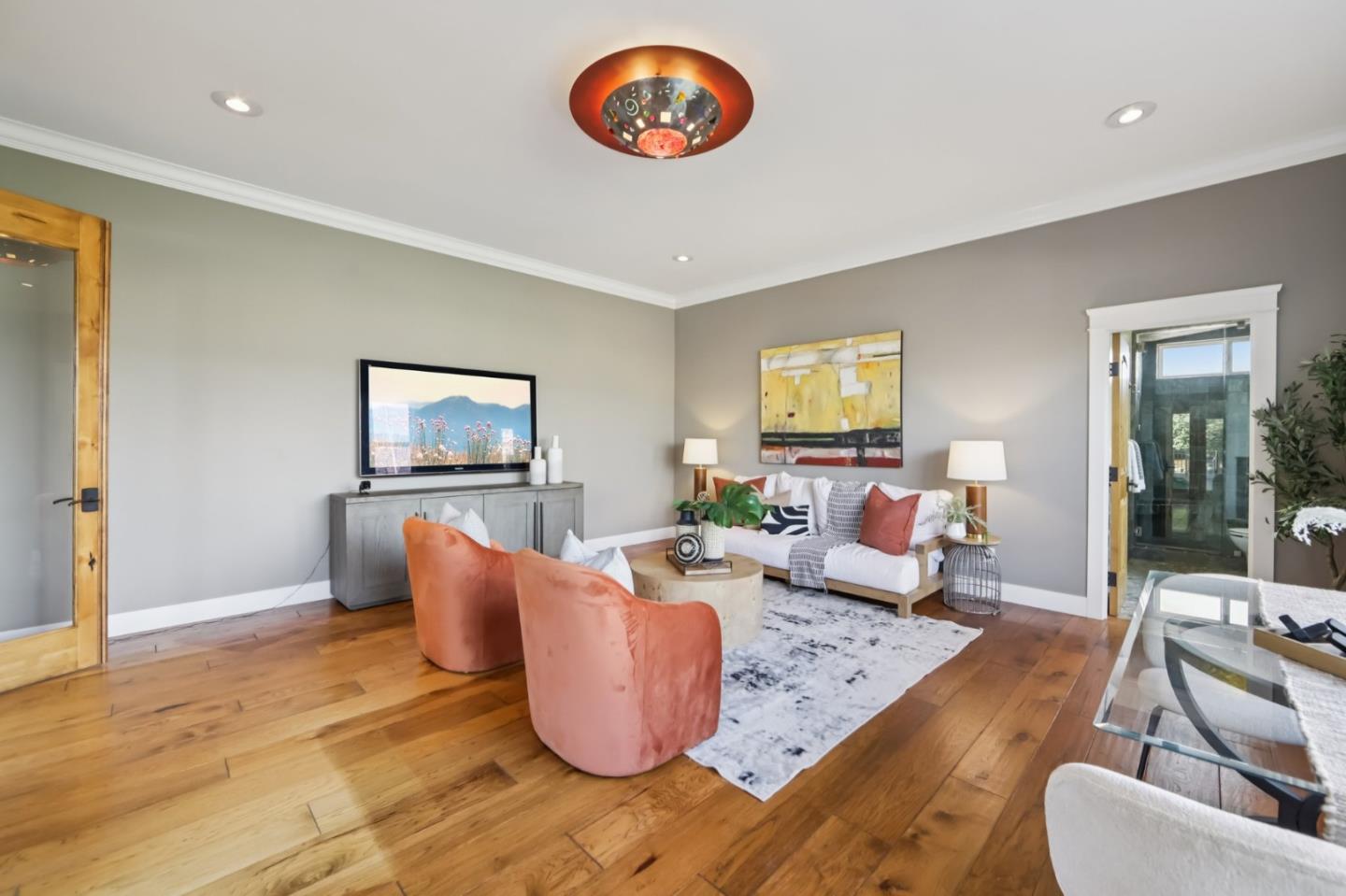 5106 Eastbourne Drive