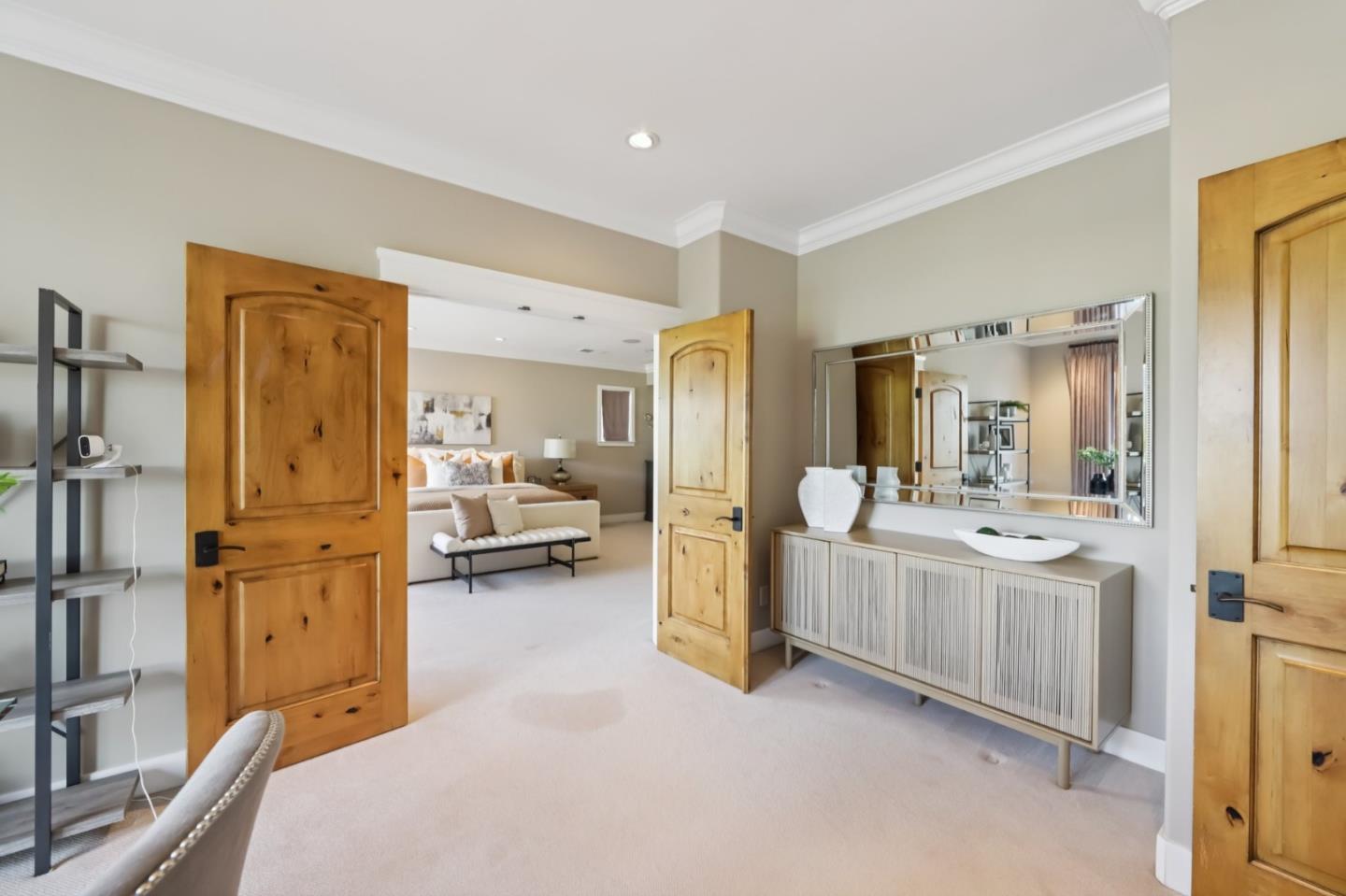 5106 Eastbourne Drive