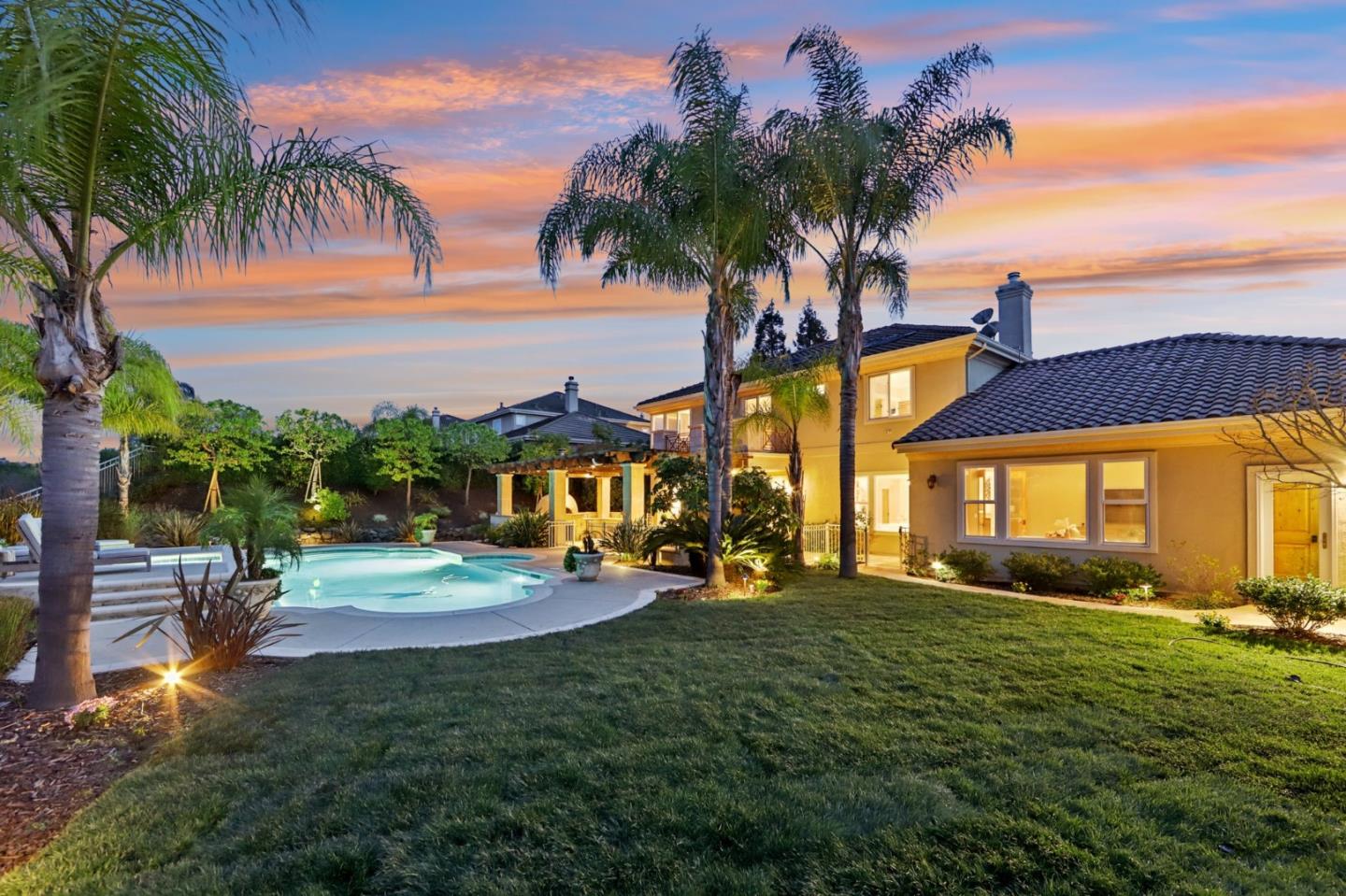 5106 Eastbourne Drive