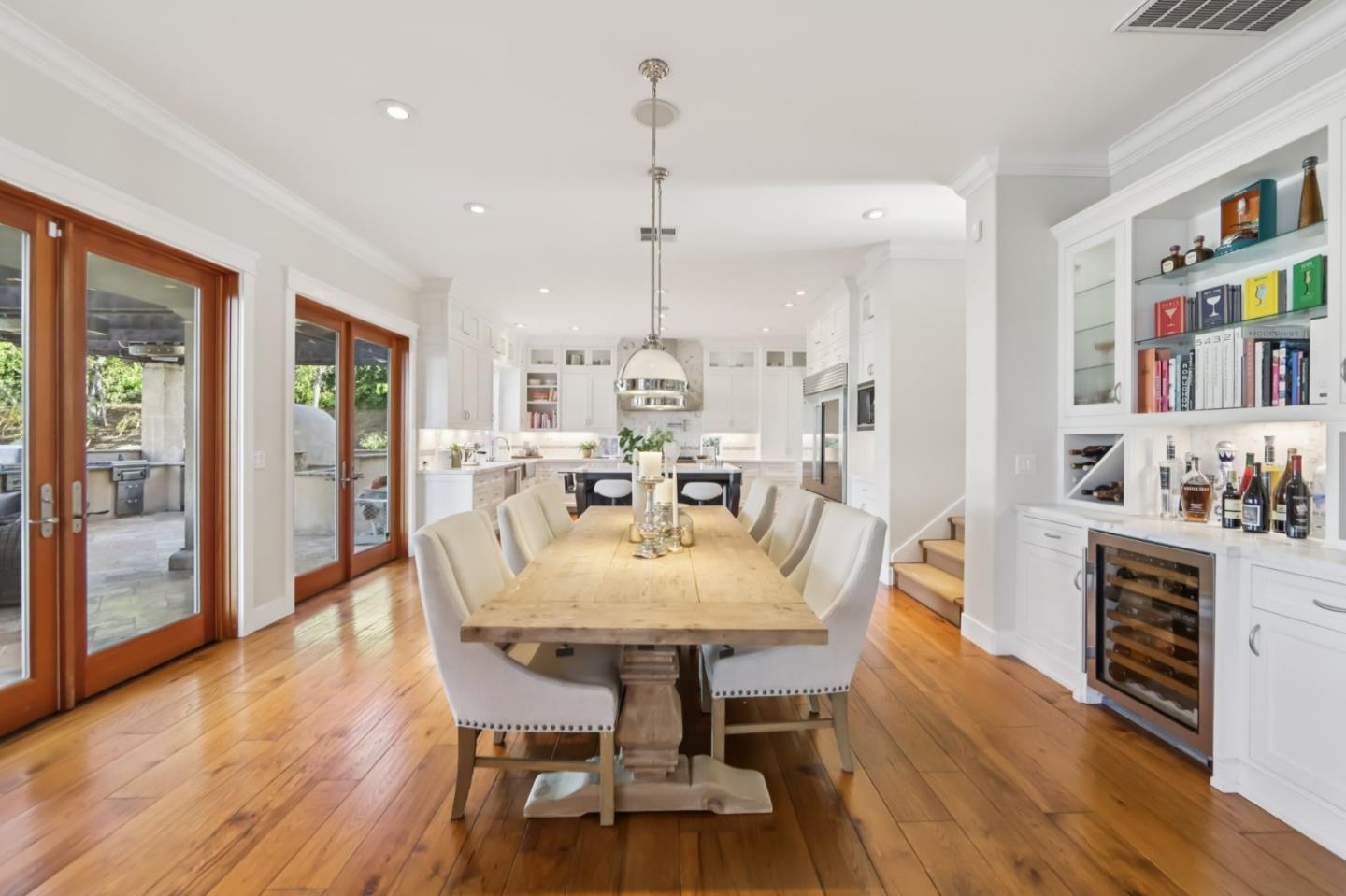 5106 Eastbourne Drive