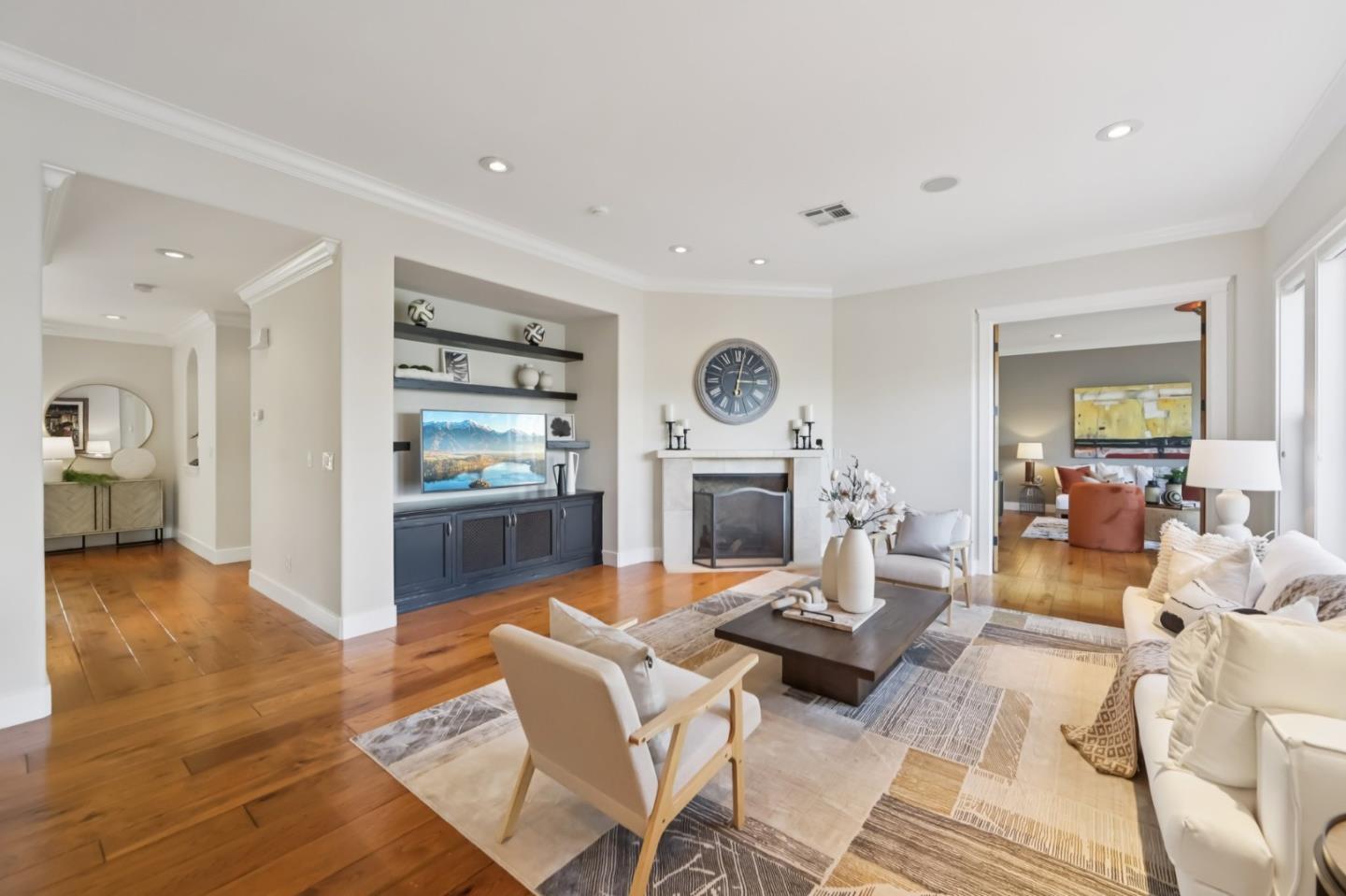 5106 Eastbourne Drive