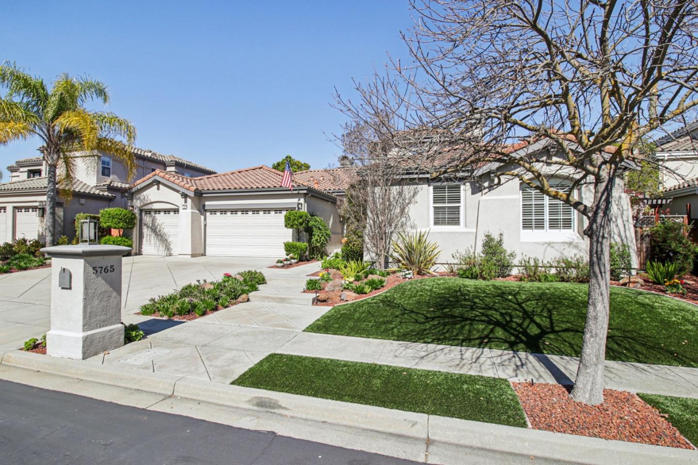 5765 Foligno Way