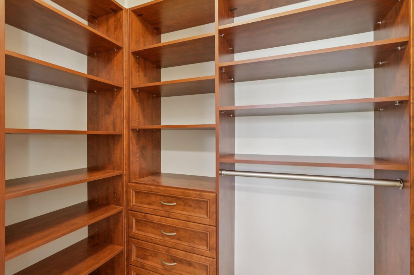 3866 Evangelho Circle