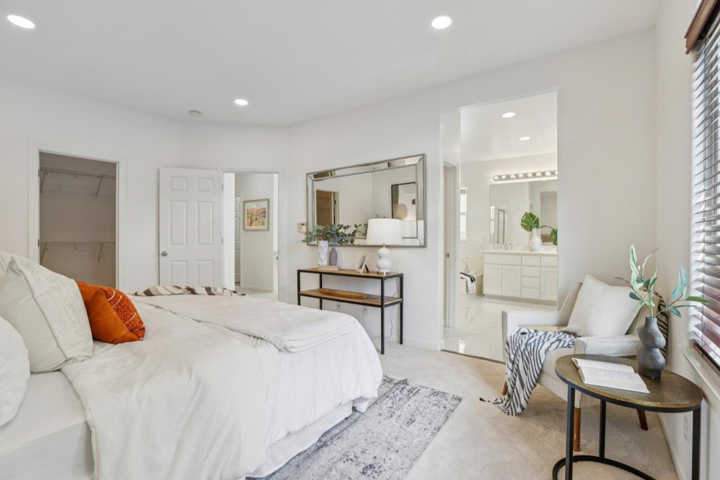 3866 Evangelho Circle