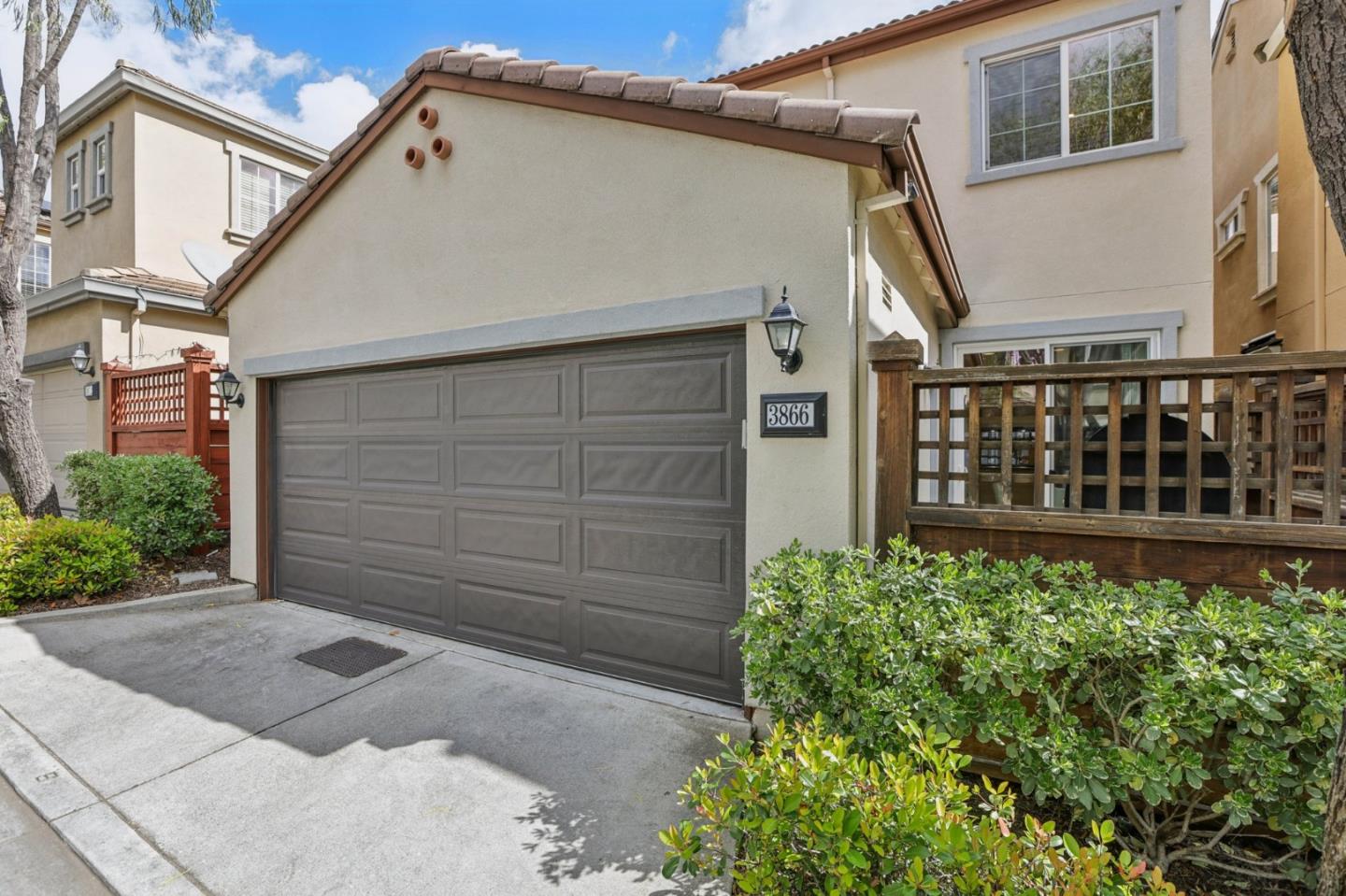 3866 Evangelho Circle
