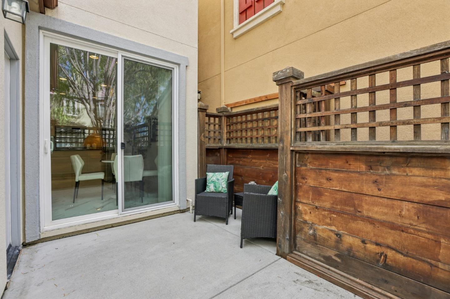 3866 Evangelho Circle