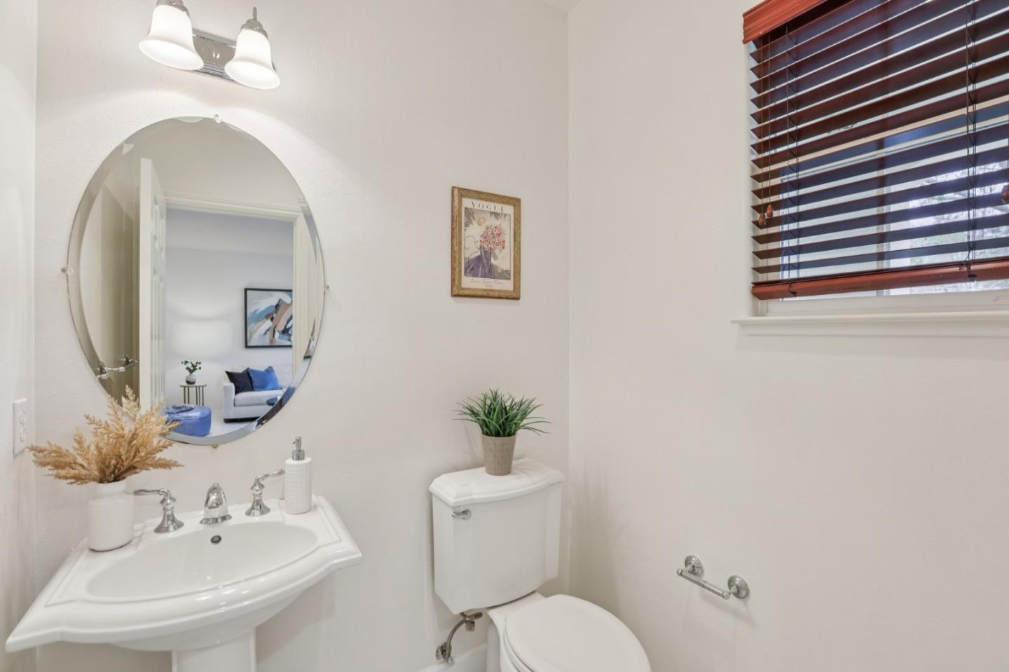 3866 Evangelho Circle