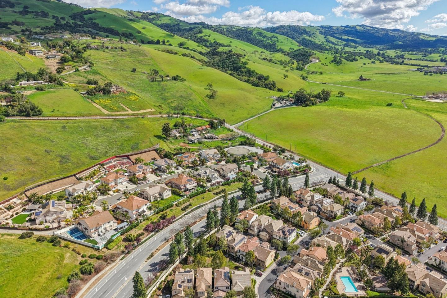 3866 Evangelho Circle