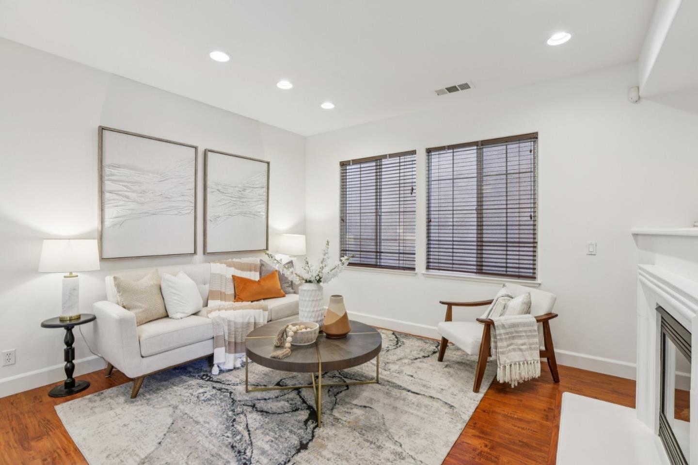 3866 Evangelho Circle