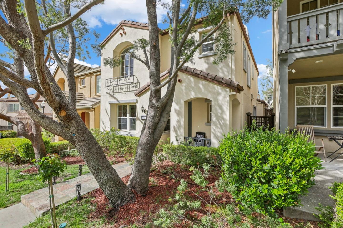 3866 Evangelho Circle