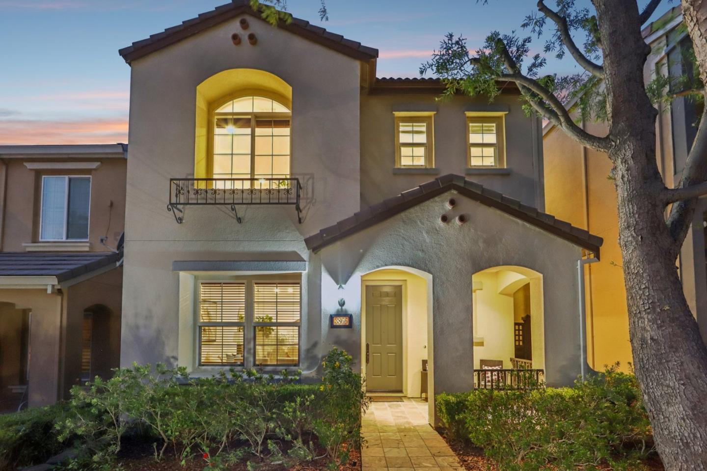 3866 Evangelho Circle