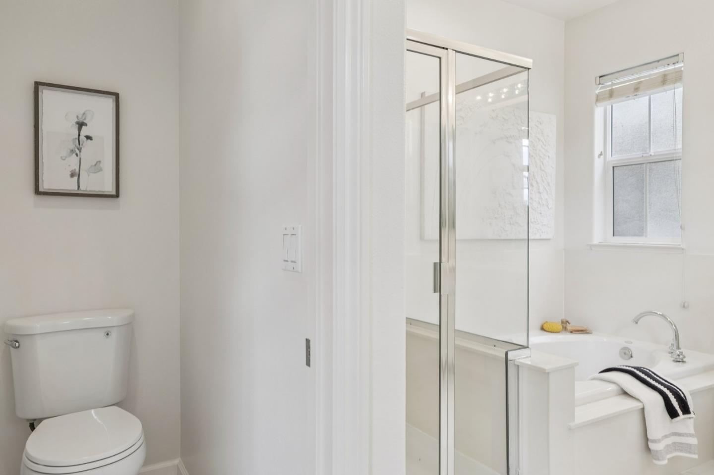 3866 Evangelho Circle