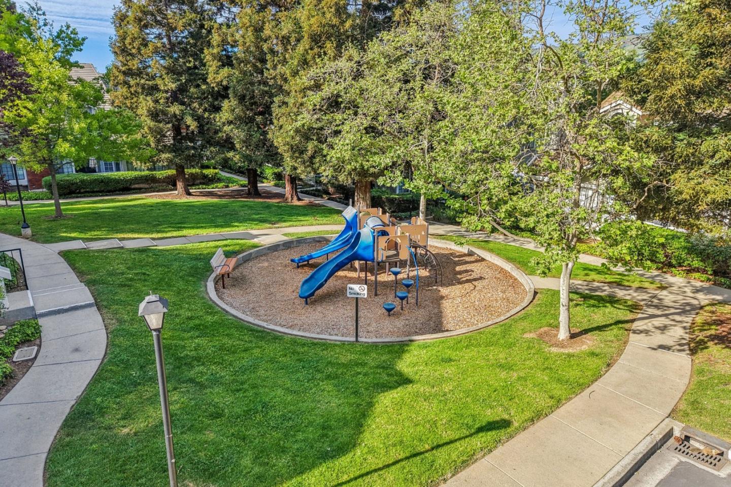 2890 Buena Crest Court