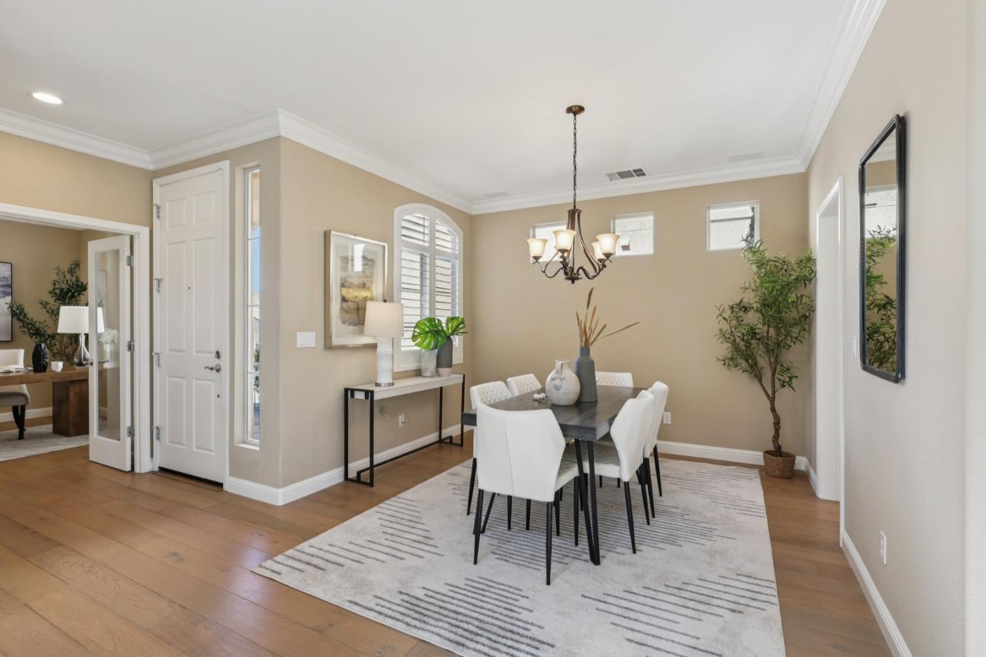 2222 Montevoit Court