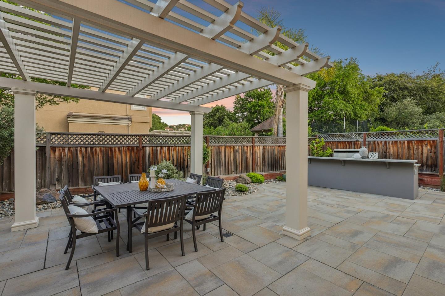 2222 Montevoit Court