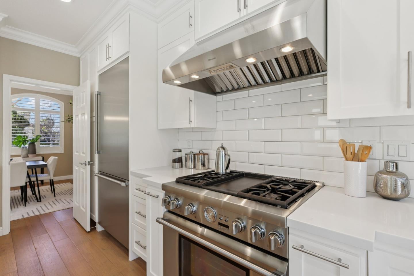 2222 Montevoit Court