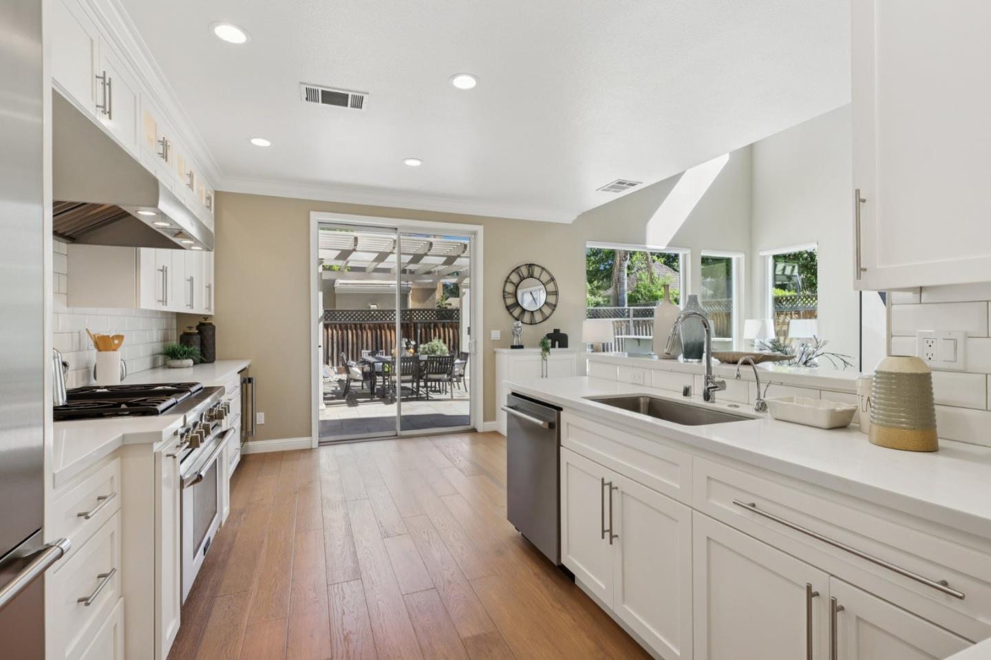 2222 Montevoit Court