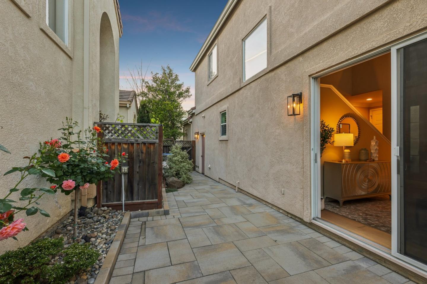 2222 Montevoit Court