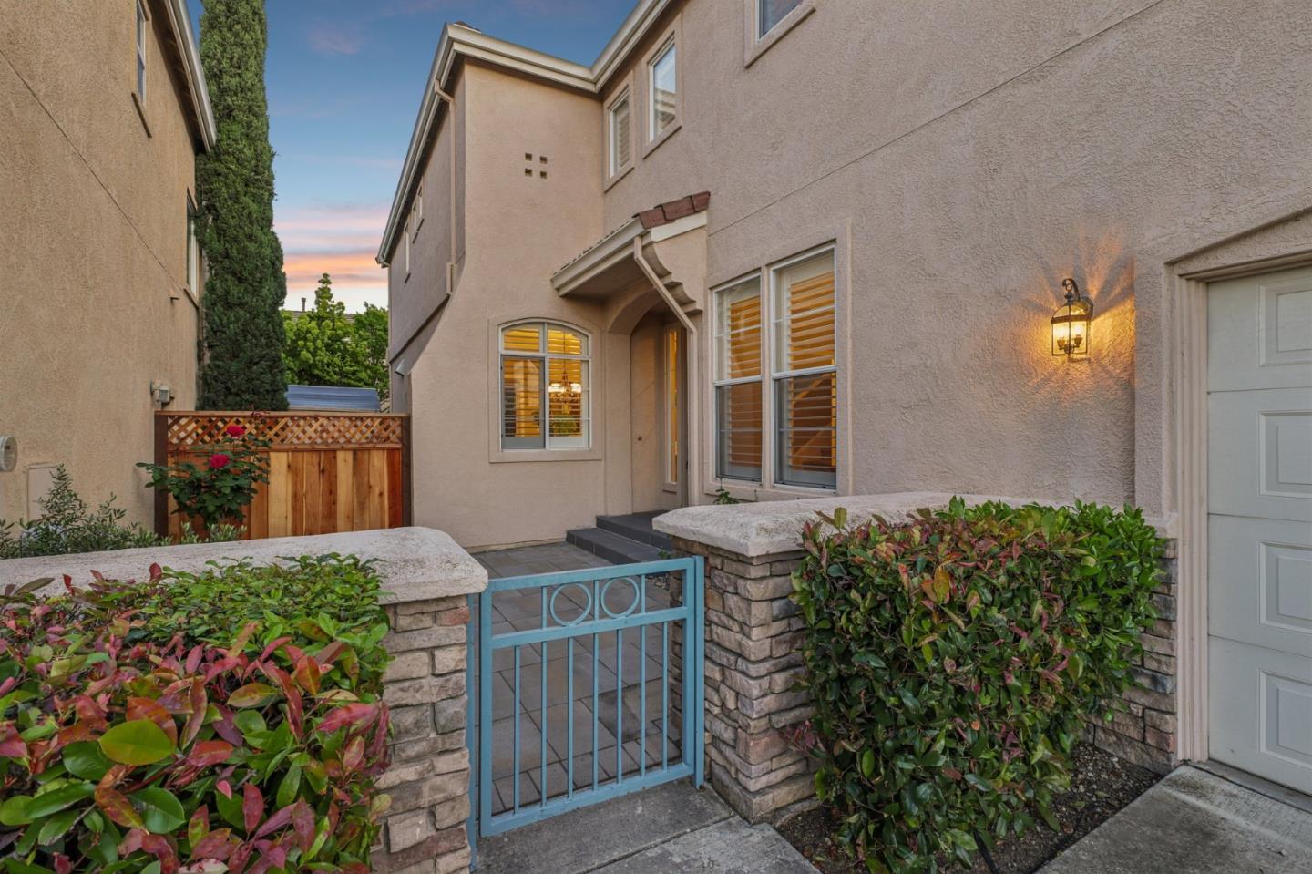 2222 Montevoit Court