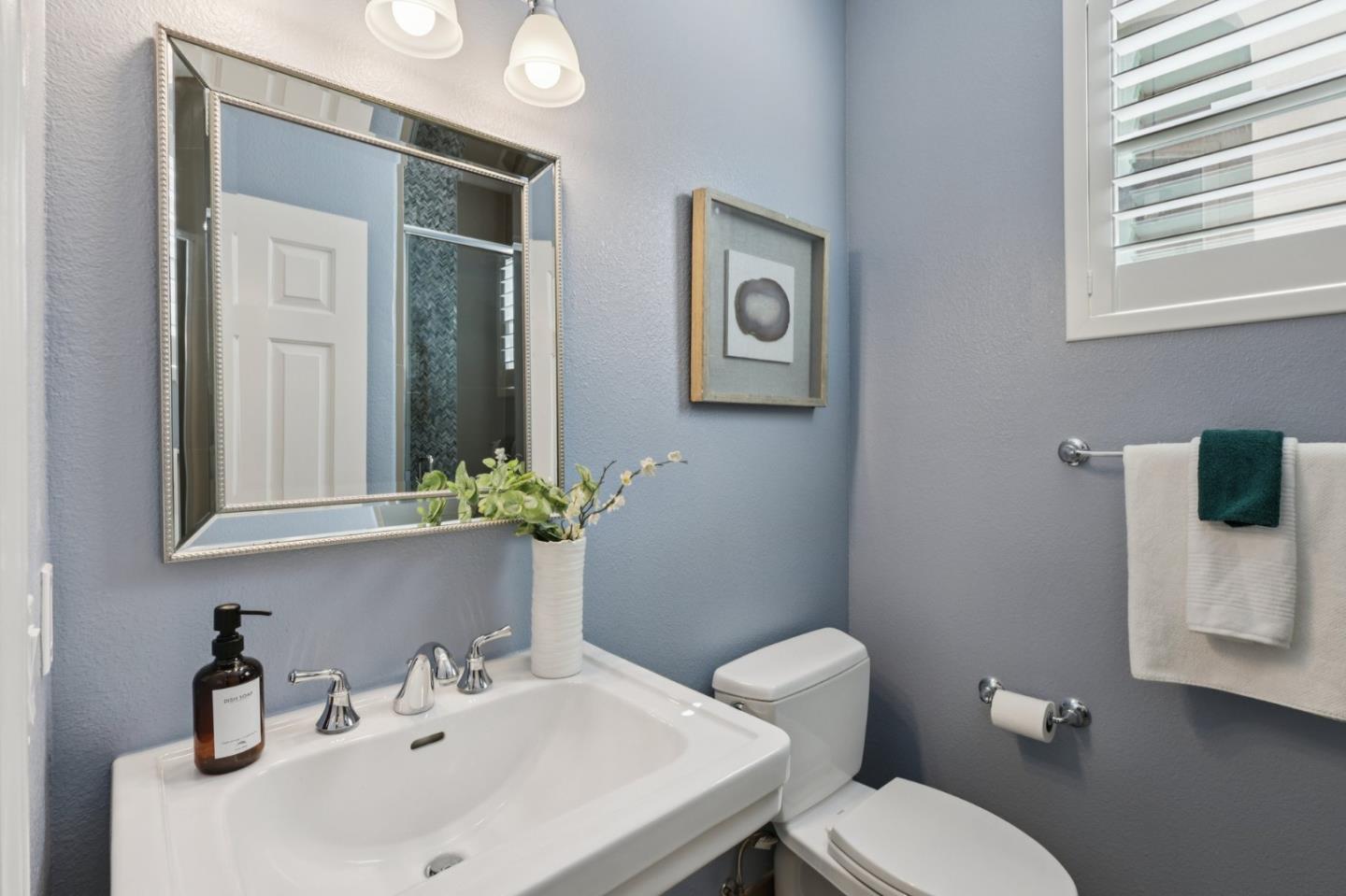 2222 Montevoit Court