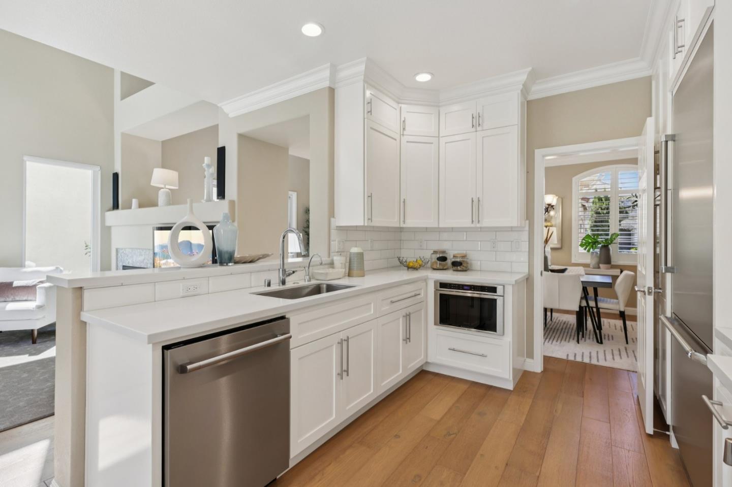 2222 Montevoit Court