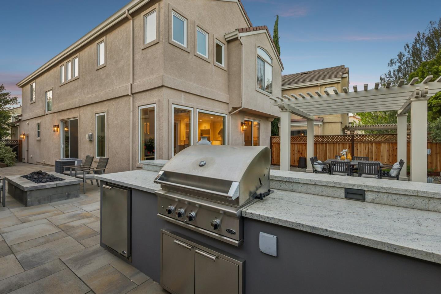 2222 Montevoit Court