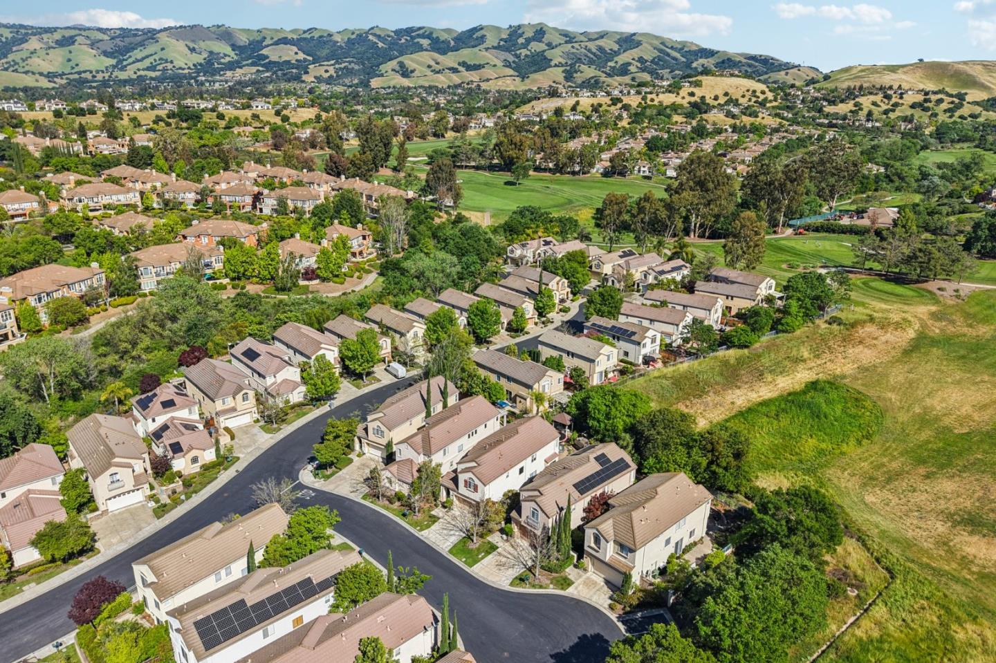 2222 Montevoit Court