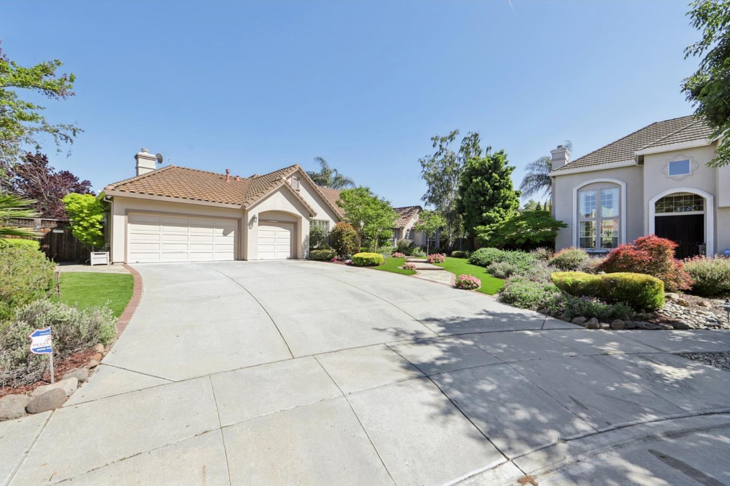 2198 Hillstone Drive