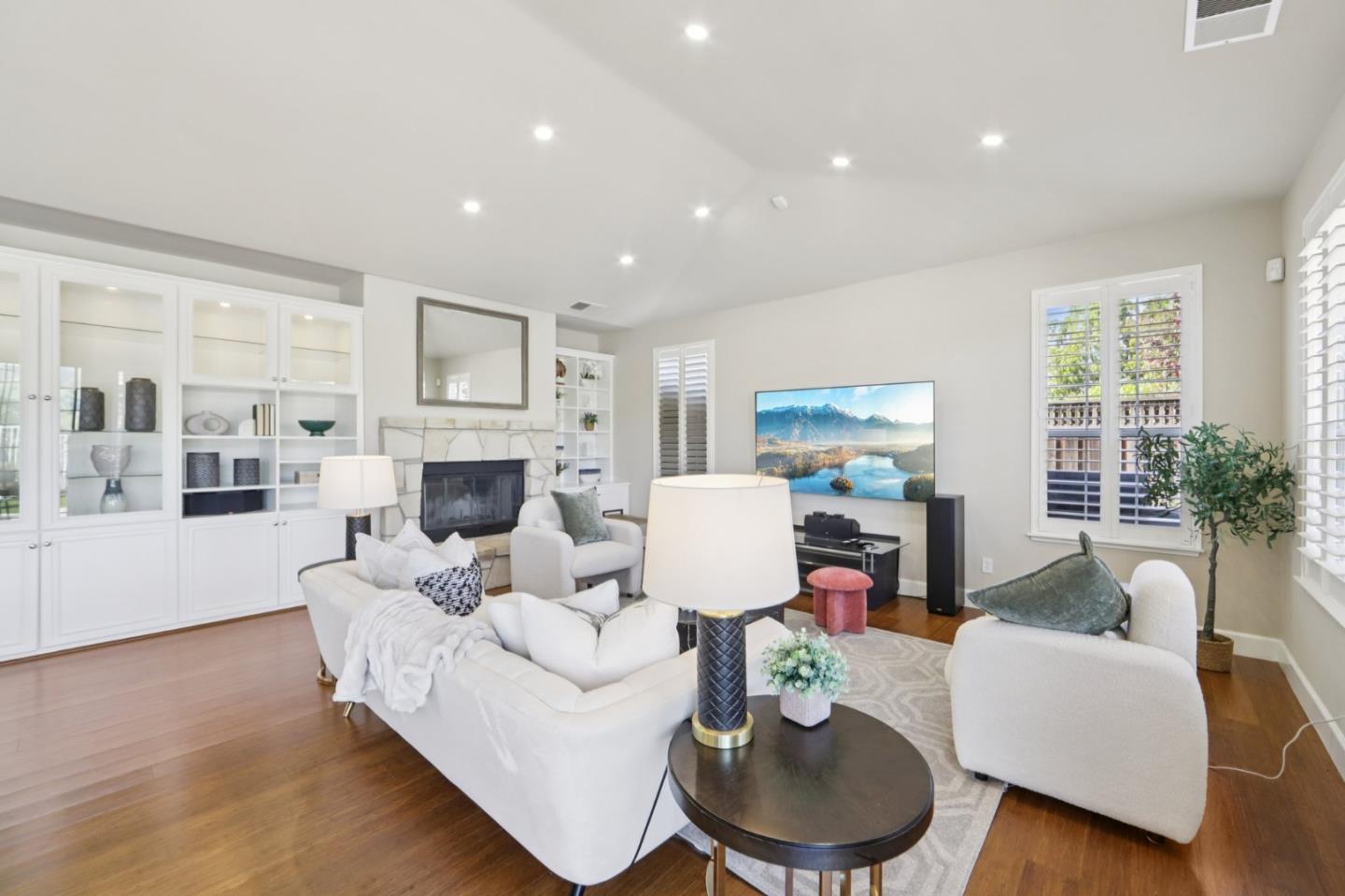 2198 Hillstone Drive