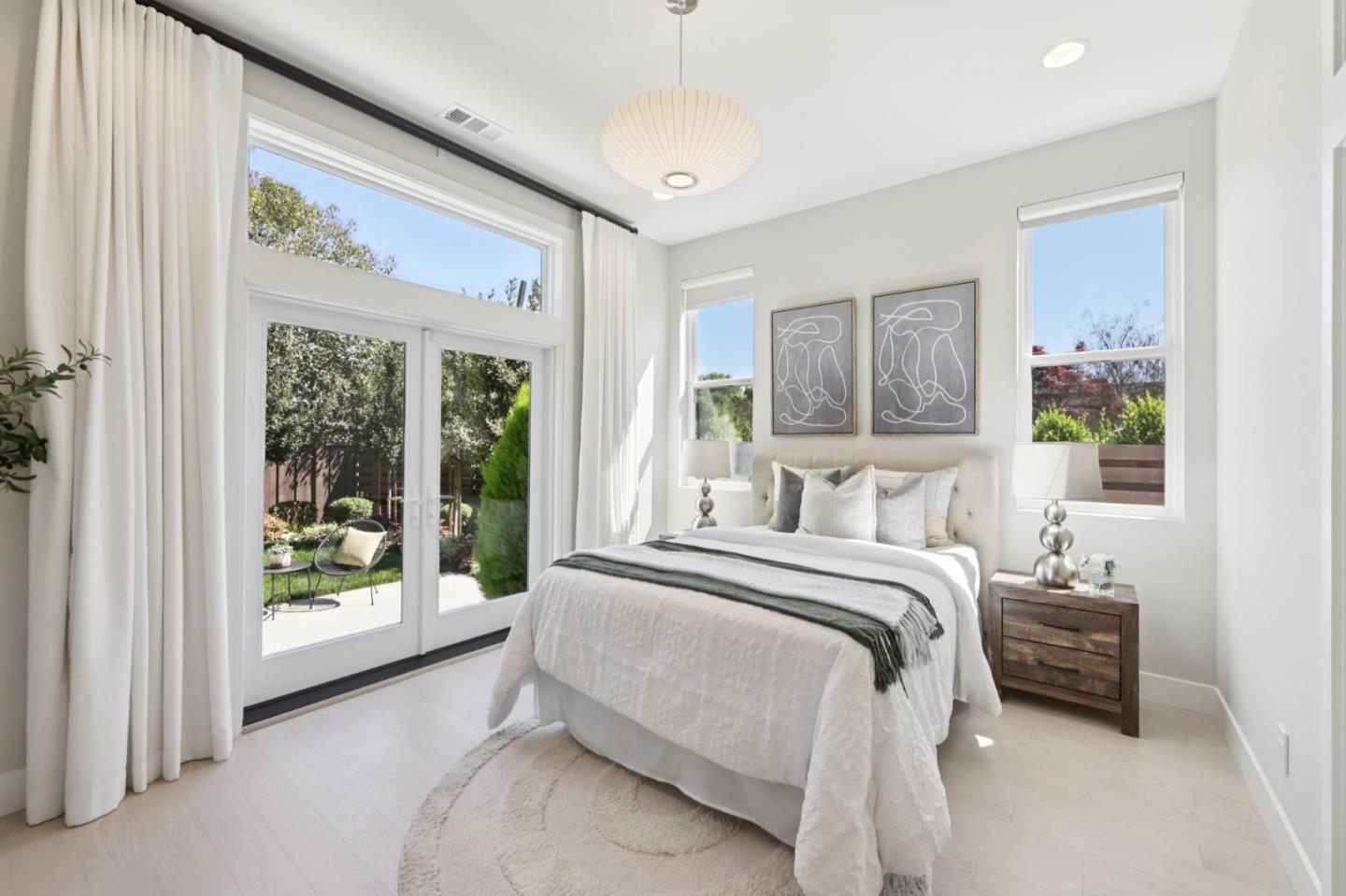 2446 Westgate Avenue